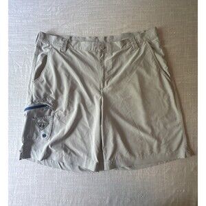 Columbia Men Light Gray Terminal Tackle Hybrid Golf Shorts‎ PFG Omni Shield W-40